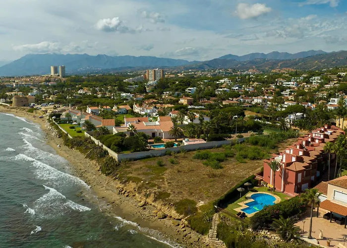 Beautiful Frontline Townhouse Marbella