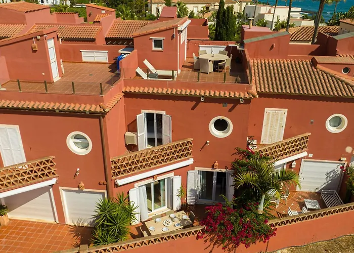Beautiful Frontline Townhouse * Marbella