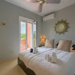 Feriehus Beachfront 3br With Direct Access East Marbella