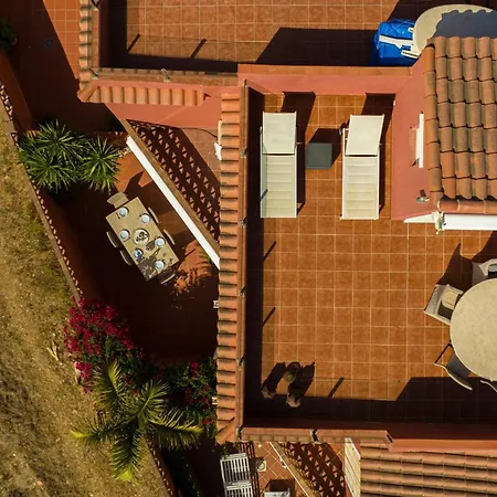 Beautiful Frontline Townhouse * ماربيا