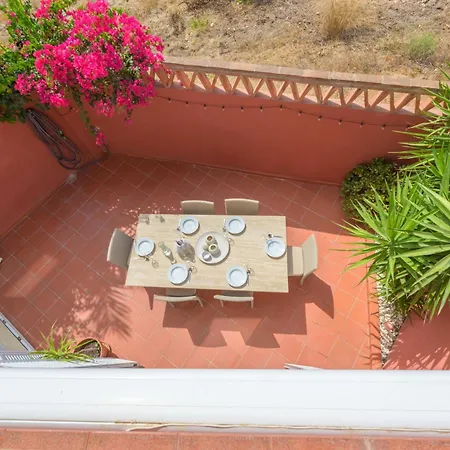 Beautiful Frontline Townhouse * Marbella
