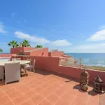 Beachfront 3br With Direct Access East Dom wakacyjny *